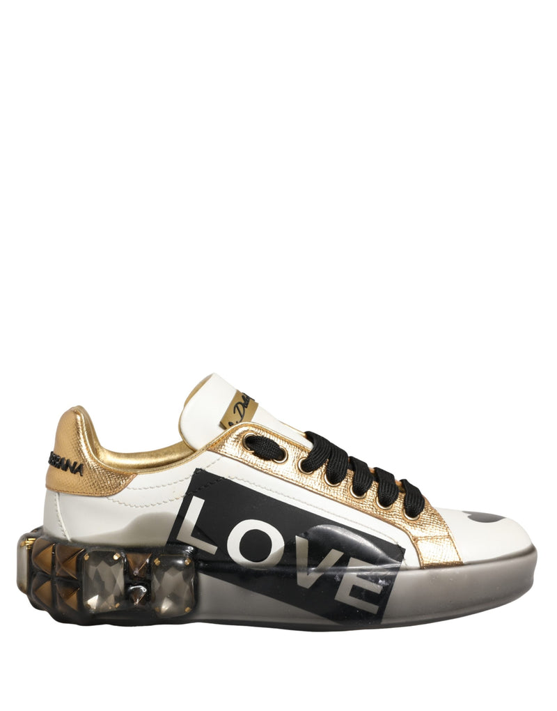 Tênis multicoloridos com cristais e a inscrição LOVE Dolce & Gabbana