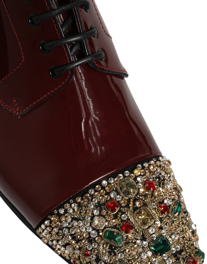 Zapatos formales Derby Dolce & Gabbana color granate con adornos