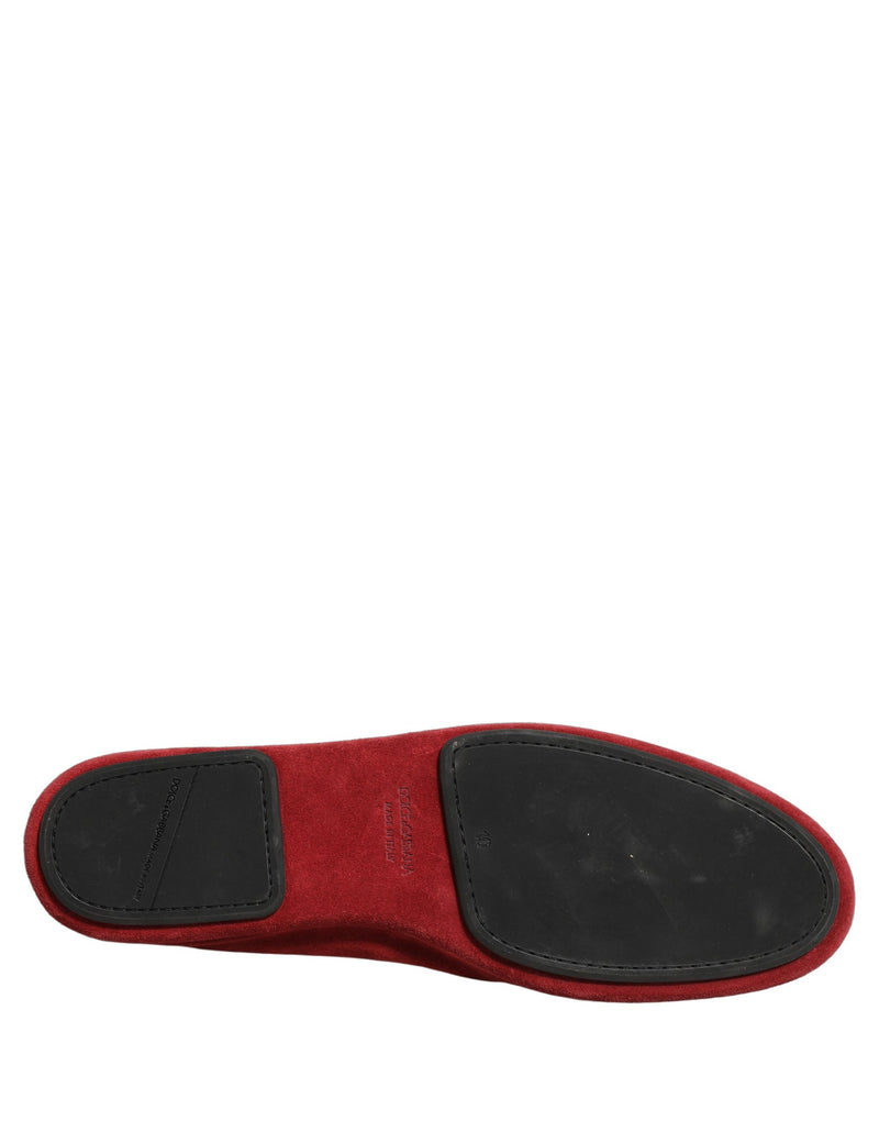 Mocassins de ville à enfiler en daim rouge avec motif croisé Dolce & Gabbana