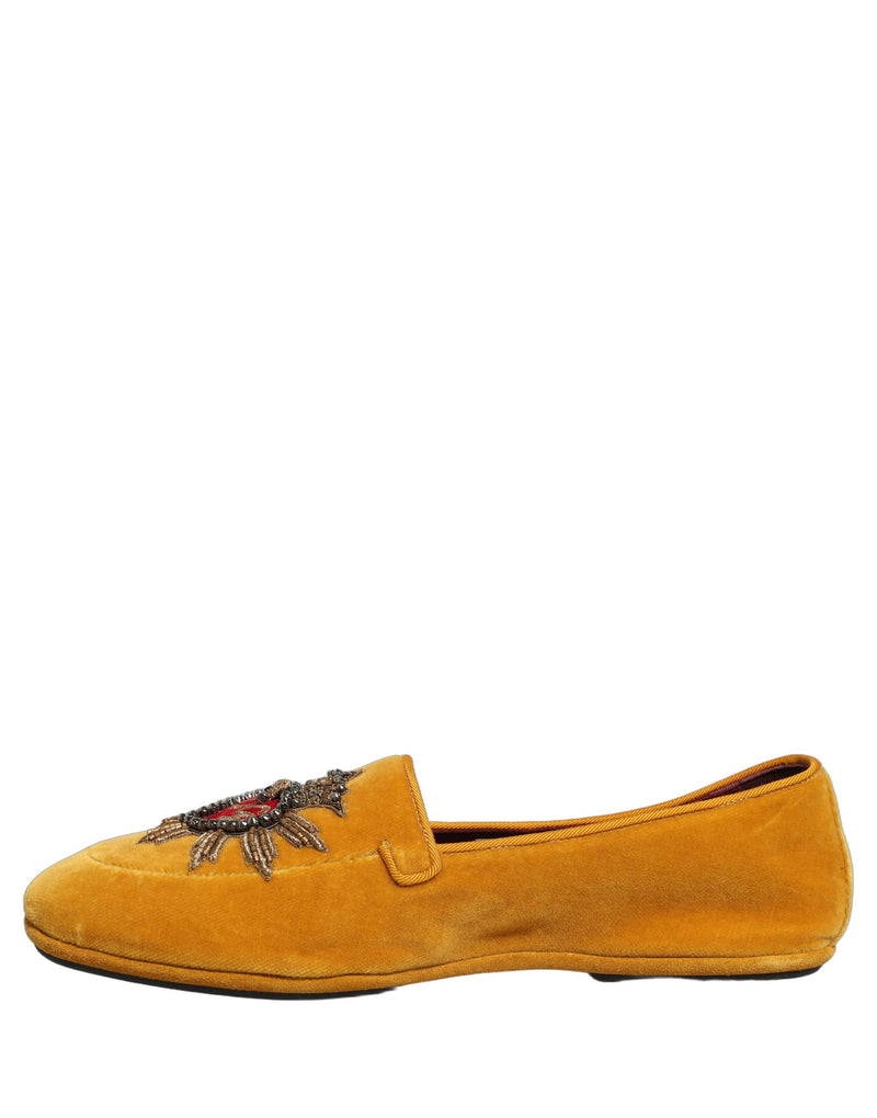 Mocassins plats Dolce & Gabbana en velours jaune avec cœur DG