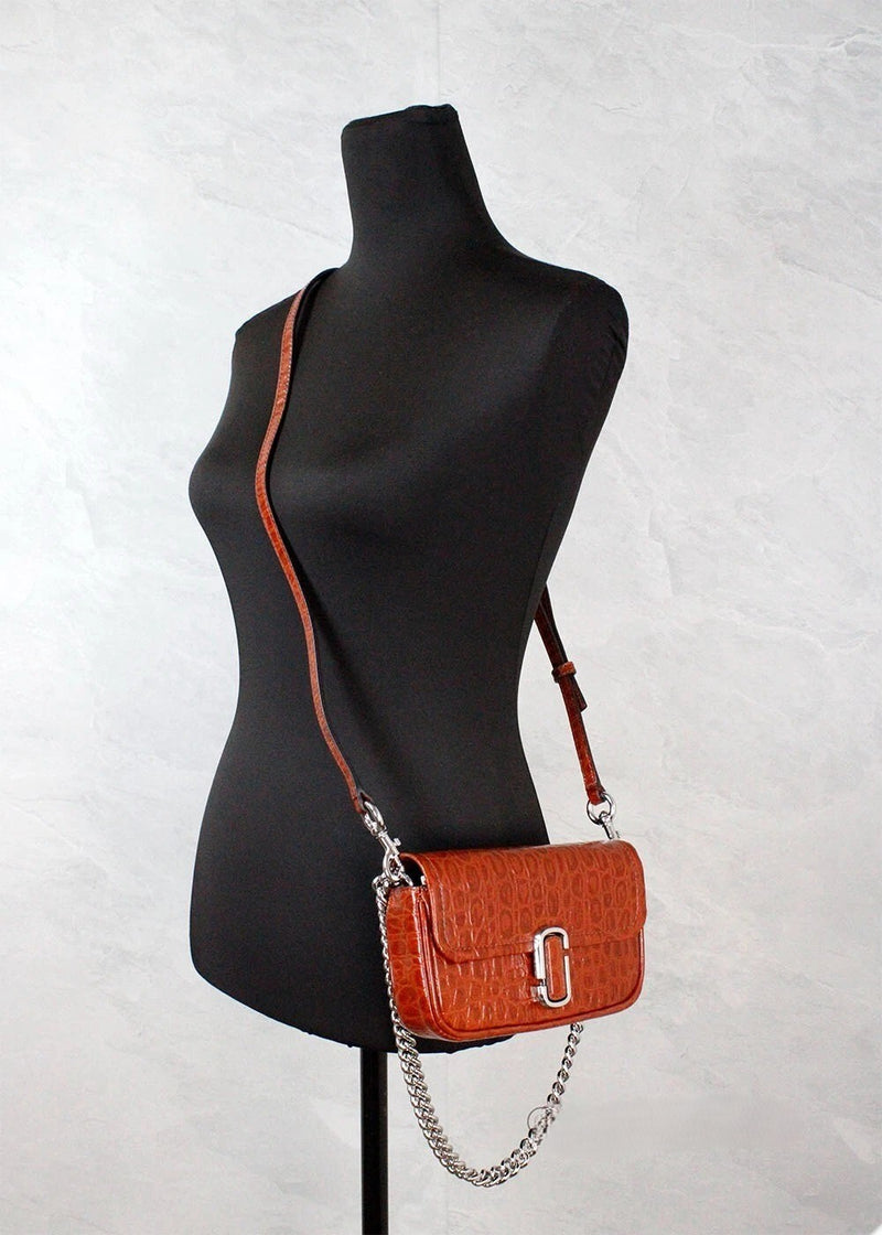 Mini-sac bandoulière en cuir gaufré Spice Brown The Mini Shoulder Bag de Marc Jacobs