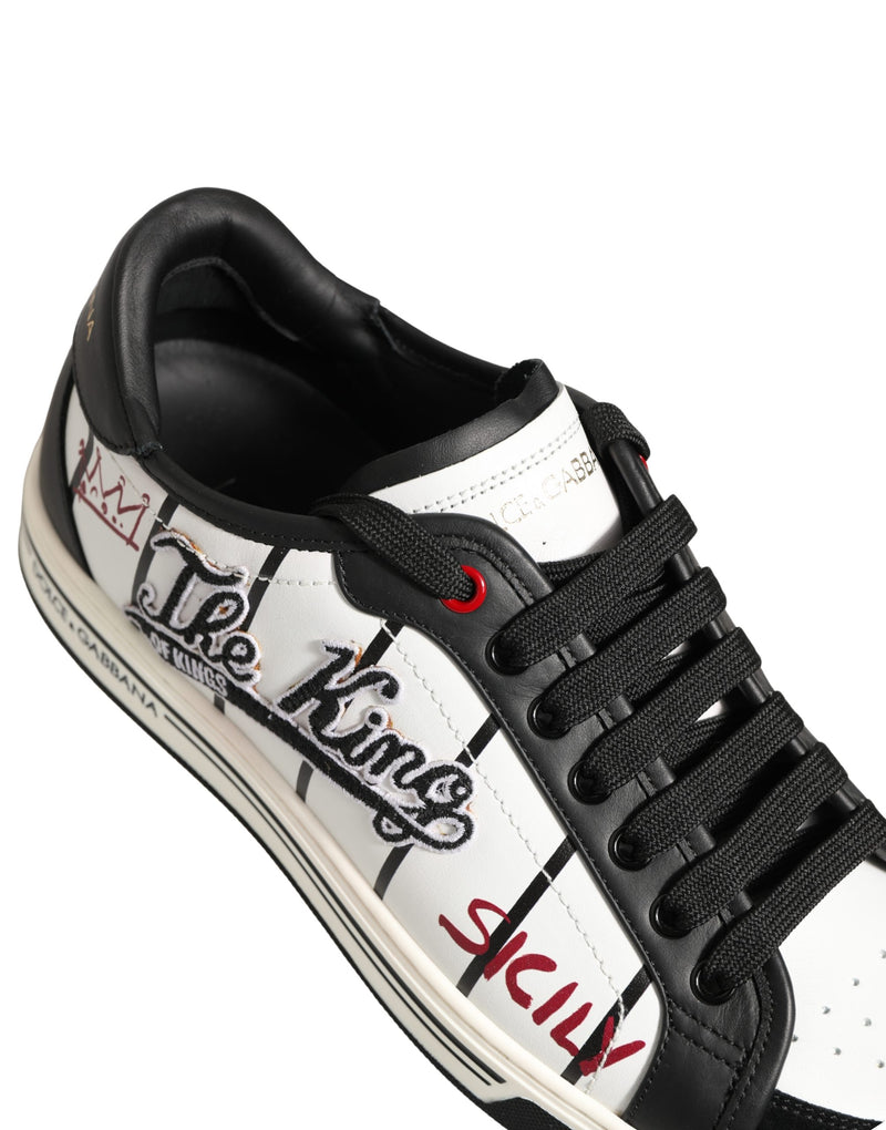 Tênis de cano baixo branco e preto com logo DG e patch King Dolce & Gabbana