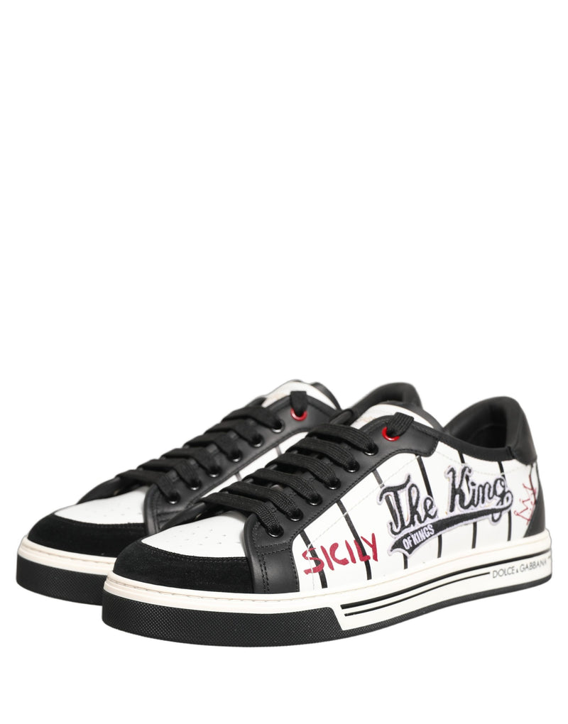 Tênis de cano baixo branco e preto com logo DG e patch King Dolce & Gabbana
