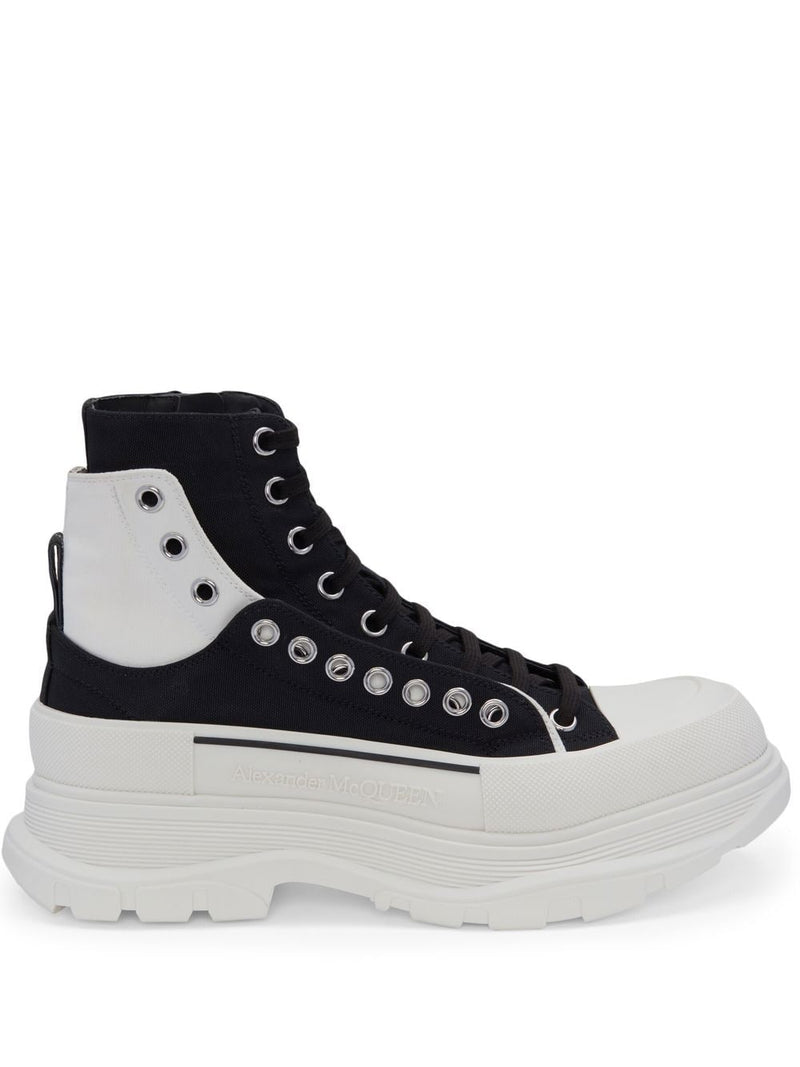 Alexander McQueen Tread Slick lace-up Fastening Boots | Urbalenti | Urba... | Urbalenti™ NYC