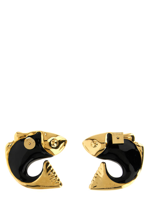 Jacquemus Les Boucles Poisson Black Copper Earrings with Logo displayed from the rear, showcasing black enamel fish silhouettes, gilded metal finish, and pivot closures. These Jacquemus Black Copper Earrings are available from Urbalenti NYC, 13879, 79680700467, Accessories, Black, Discount_30-39, Earrings - Jewellery - Accessories, in-stock, Jacquemus, Jewellery - Accessories, New with tags, One Size, Women.
