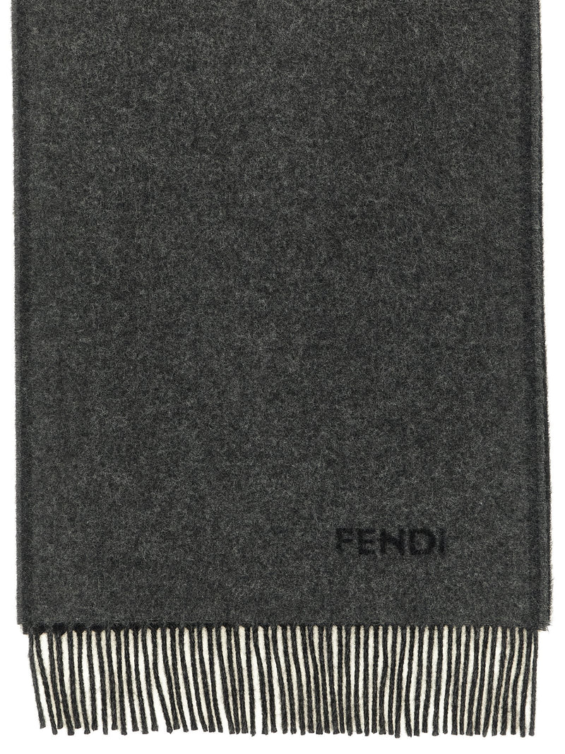 Cachecol de cashmere multicolorido Fendi