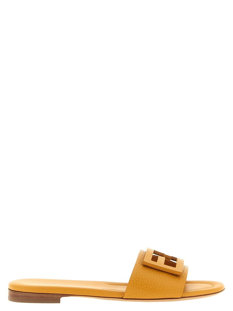 Sandalias deslizantes de piel de becerro multicolor de Fendi