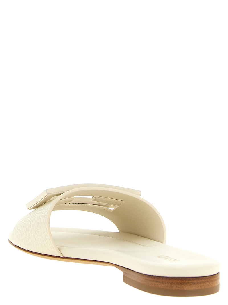 Sandales Fendi blanches en cuir de veau