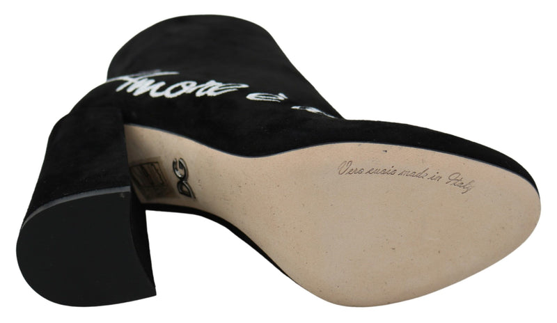 Botas Dolce & Gabbana de camurça preta com a inscrição L'Amore E'Bellezza