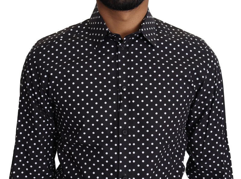 Camisa informal de lunares blancos sobre fondo negro de Dolce & Gabbana
