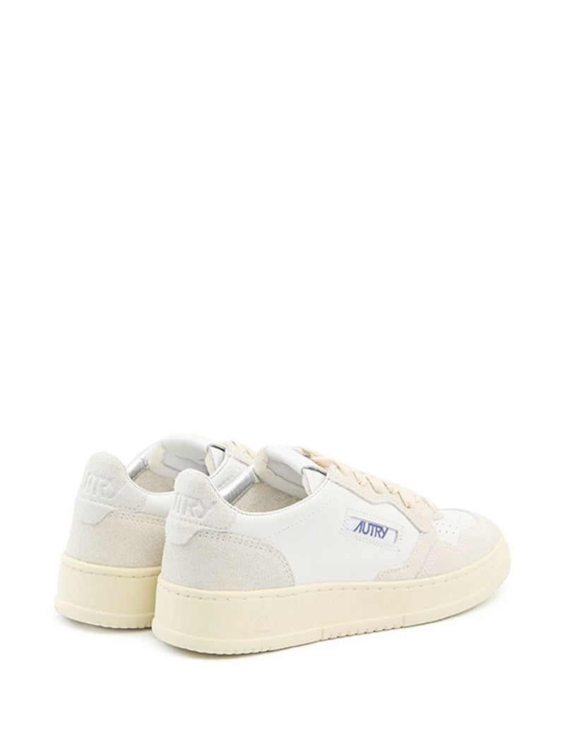 Autry Medalist Low sneaker Variant 2 | Urbalenti™ NYC