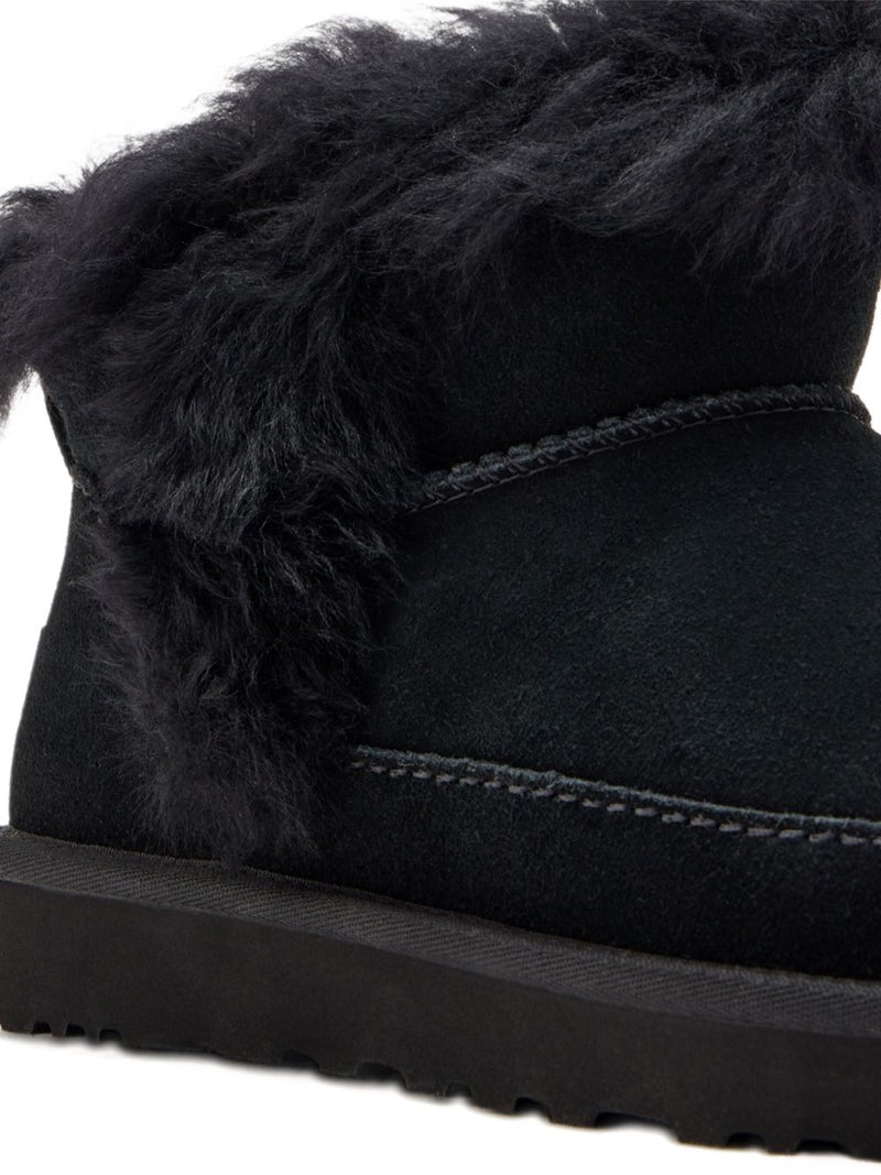 UGG UGG Classic Ultra Mini Chalet Boots