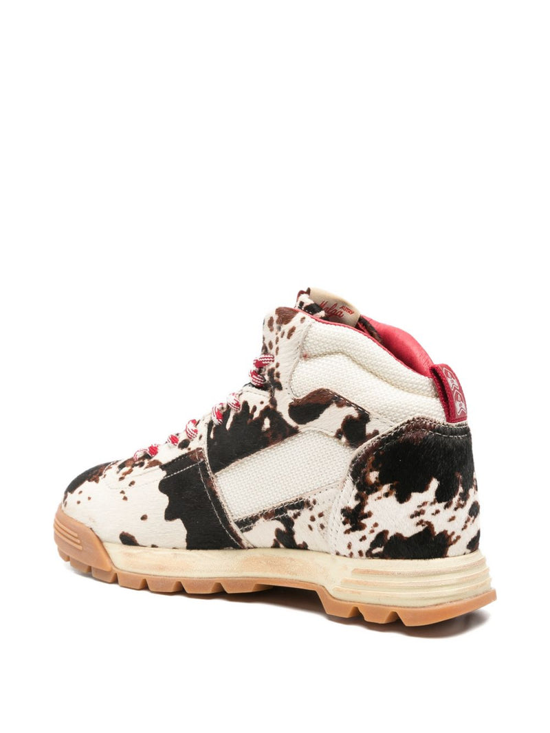 Autry MARSHMALLOW AND BROWN HORSE-EFFECT MALGA Sneakers | Urbalent... | Urbalenti™ NYC