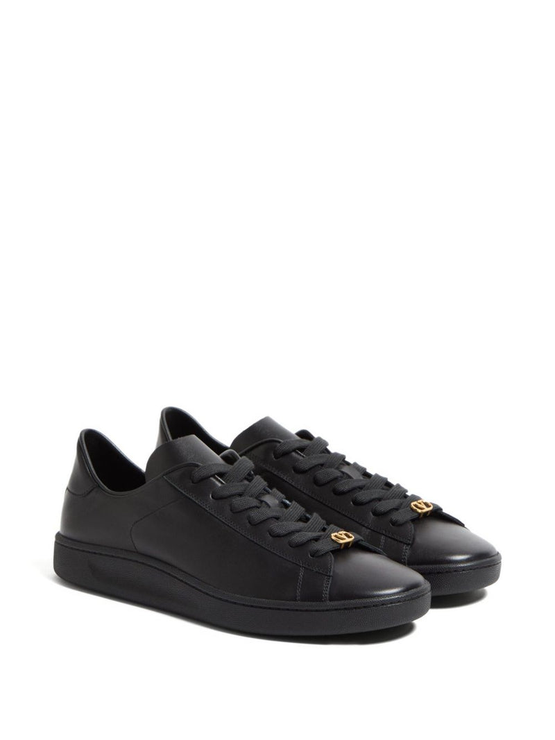 Valentino Garavani Royco Sneaker In Nappa Calfskin - Black Leather | Urb... | Urbalenti™ NYC