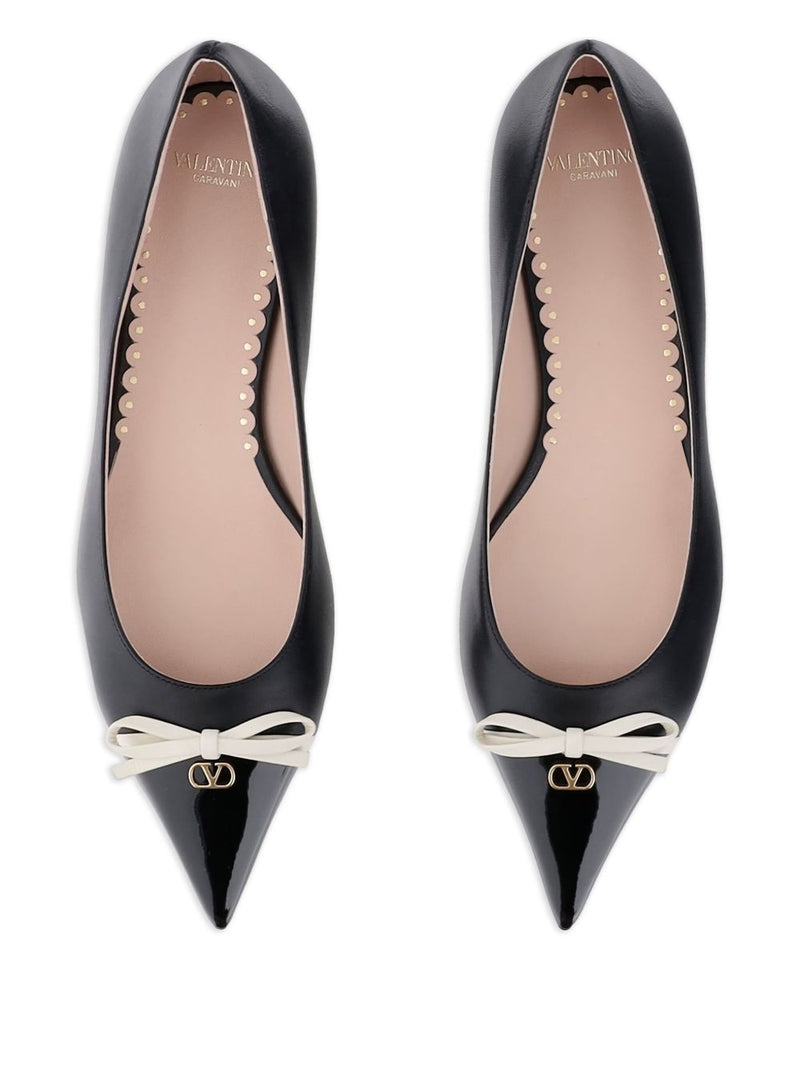 Valentino Garavani Valentino Garavani Bepointy Ballerinas
