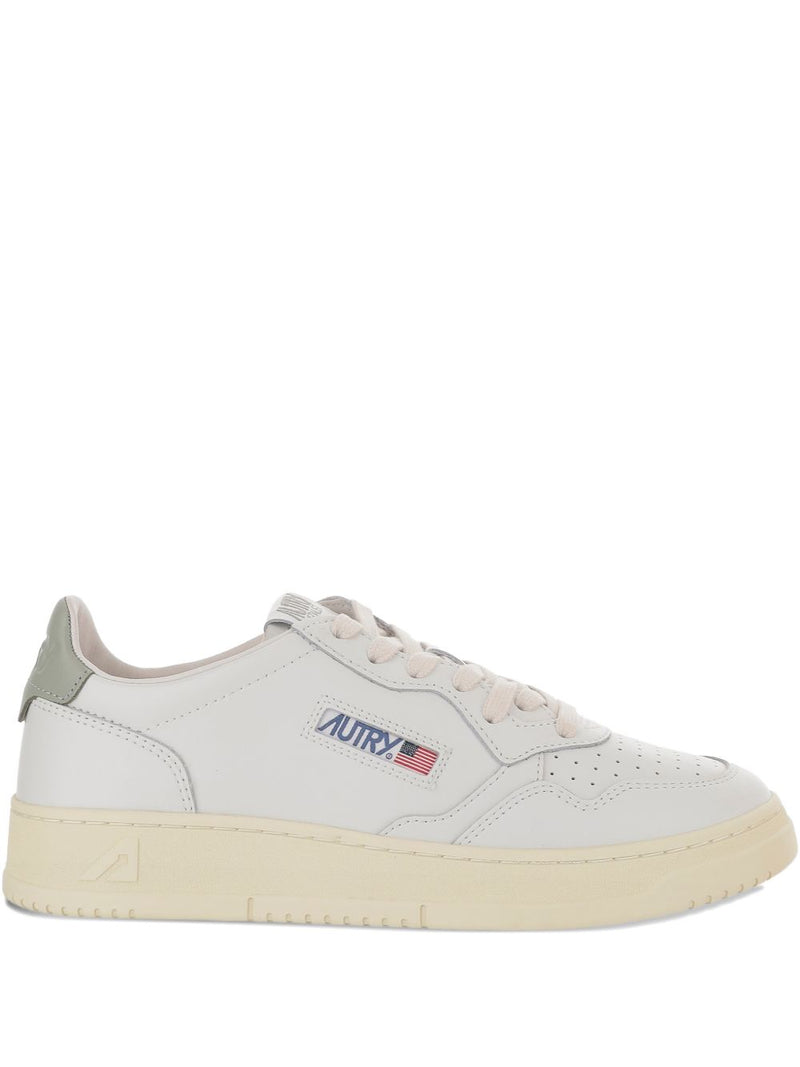 Autry Medalist Low sneakers Variant 1 | Urbalenti™ NYC