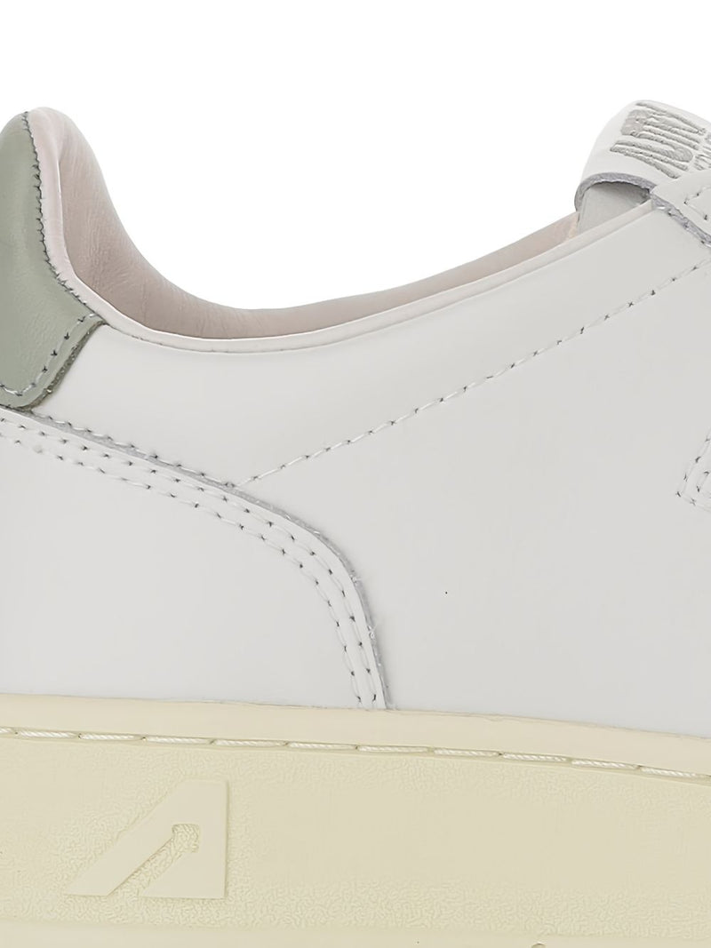 Autry Medalist Low sneakers Variant 1 | Urbalenti™ NYC