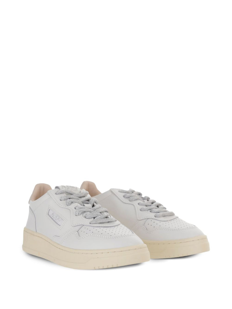 Autry Autry Medalist Low Sneakers | Urbalenti™ NYC
