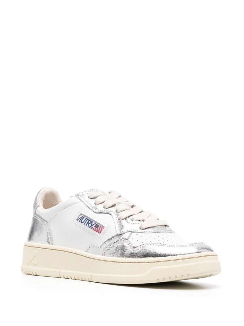 Autry Medalist low-top leather sneaker | Urbalenti™ NYC