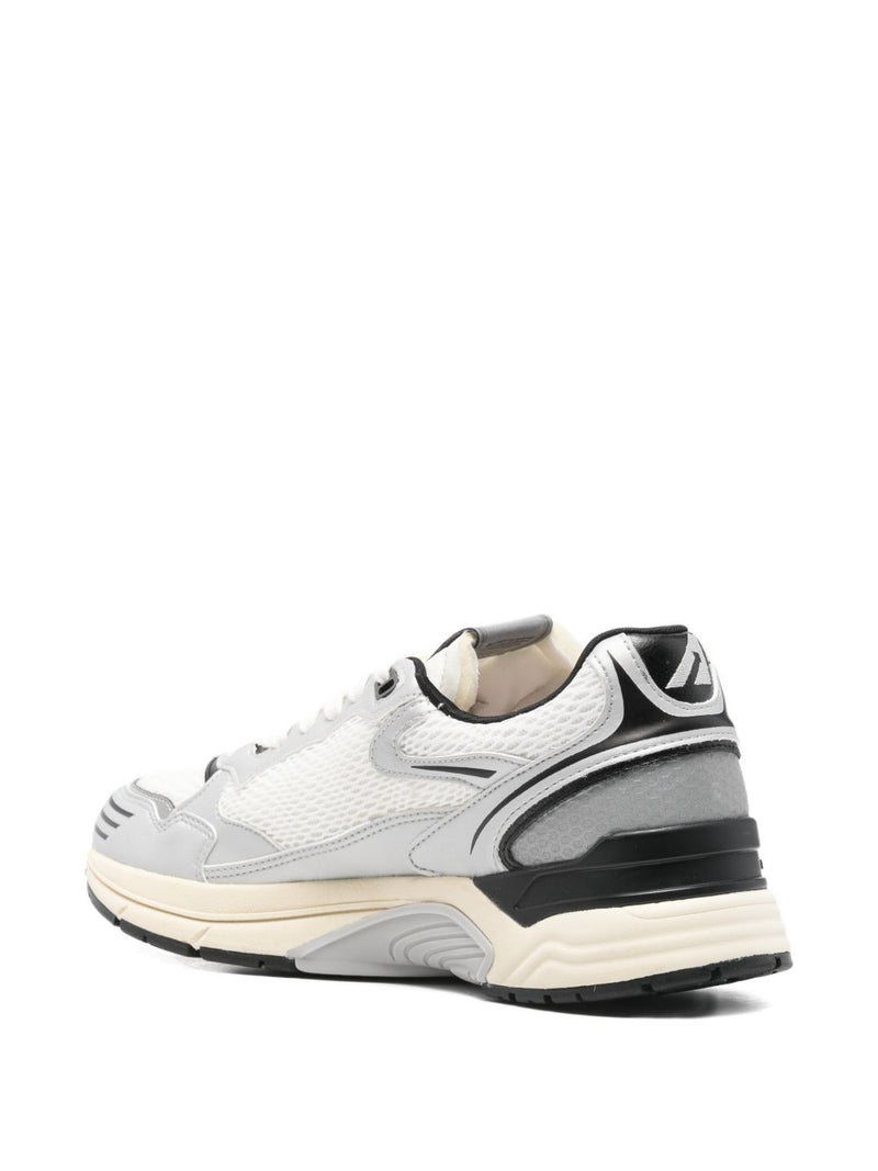 Autry HYPERWAY SNEAKERS IN SYNTHETIC LEATHER AND MESH WHITE | Urbalenti™ NYC