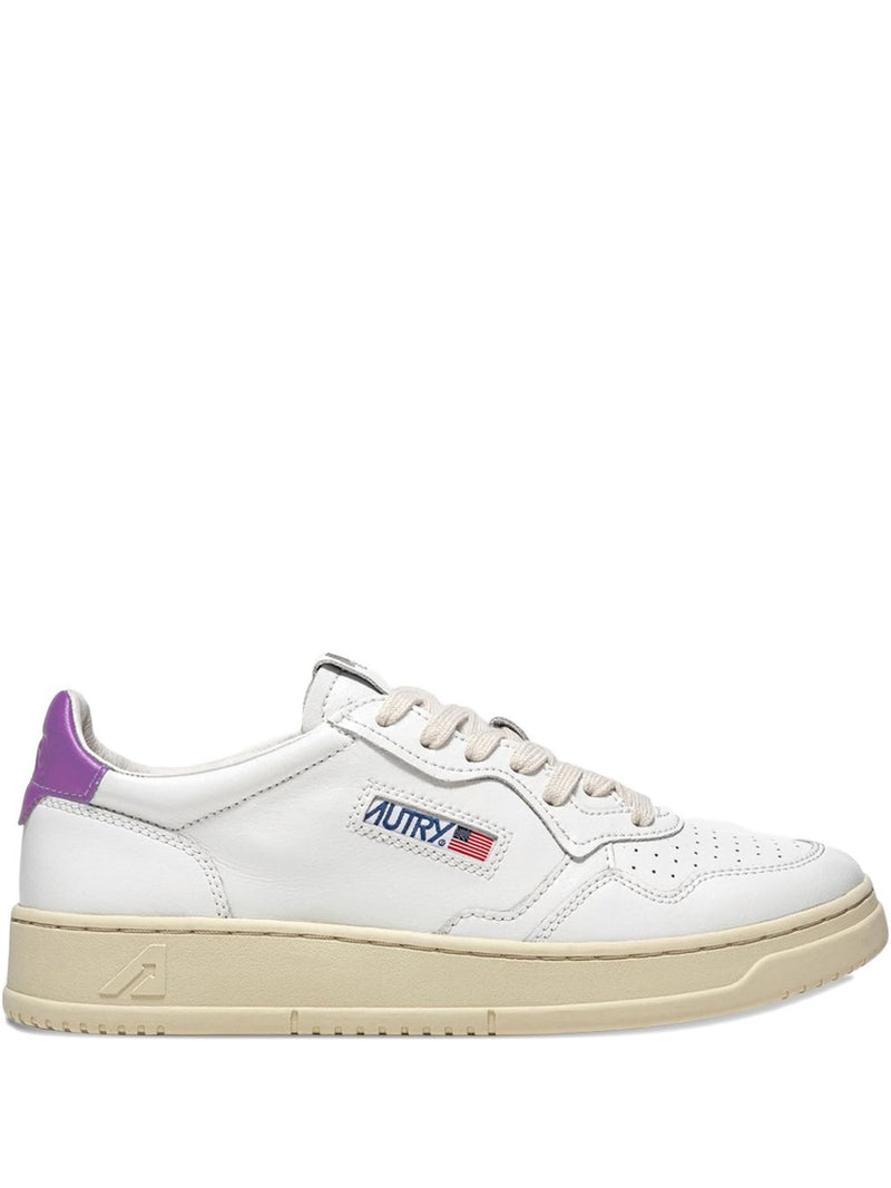 Autry Medalist Low women's leather sneakers | Urbalenti™ NYC