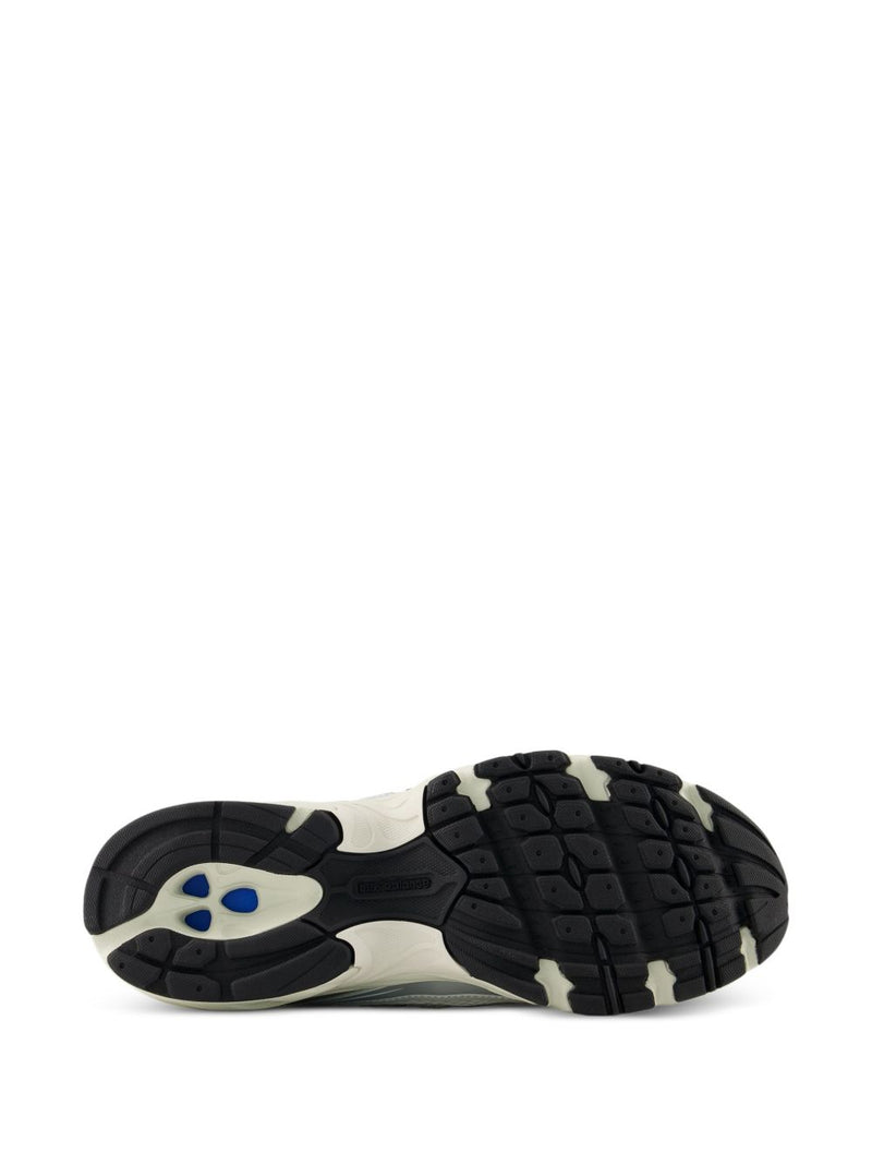 New Balance New Balance 740 Sneakers