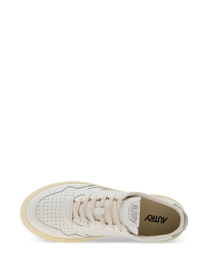Autry Medalist Low Sneakers | Urbalenti™ NYC