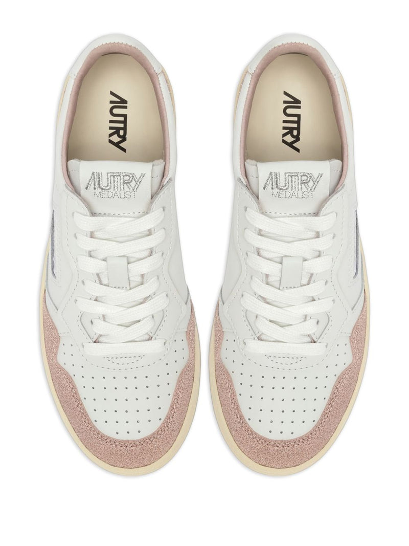 Autry Medalist Low Leather Sneakers Variant 16 | Urbalenti™ NYC