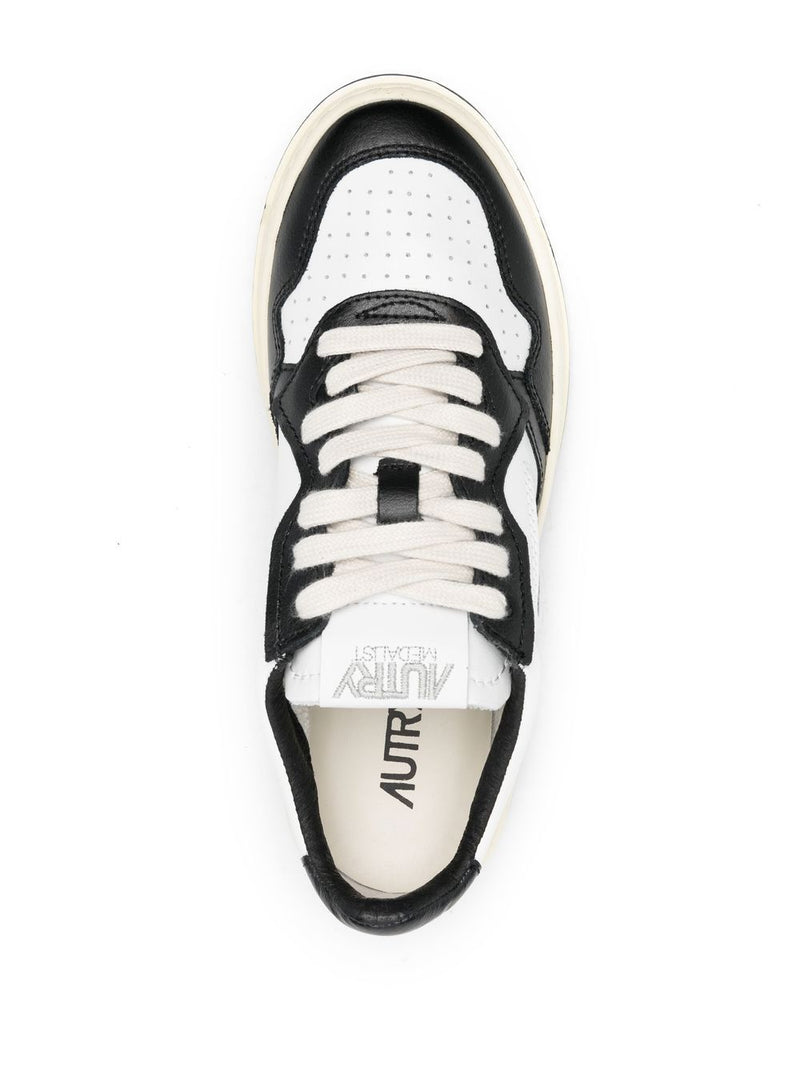 Autry Medalist Low Sneakers | Urbalenti™ NYC