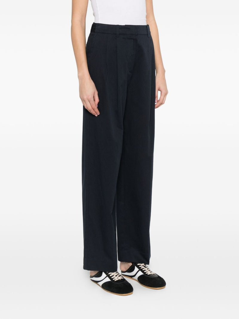 Dunst Dunst Cotton blend chino trousers