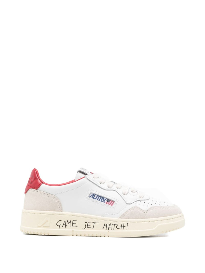 Autry MEDALIST LOW SNEAKERS IN WHITE AND RED LEATHER WITH LETTERING | Urbalenti™ NYC