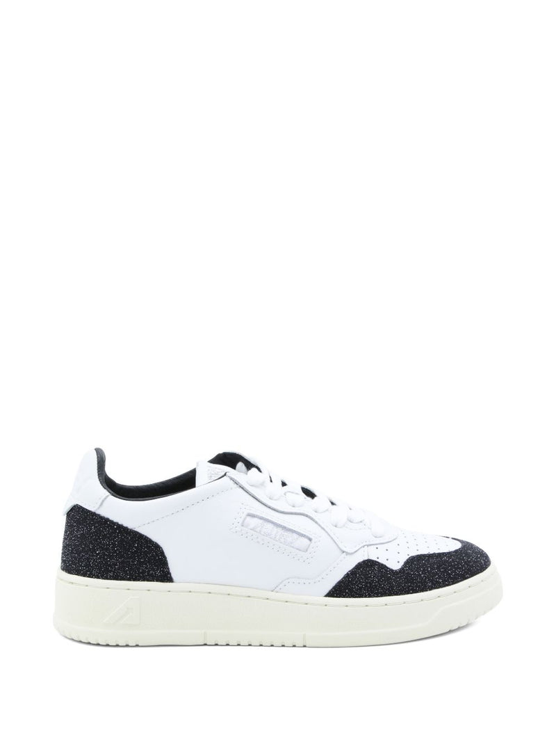 Autry Medalist Low Sneakers Variant 10 | Urbalenti™ NYC