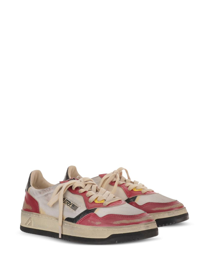 Autry Medalist Low Super Vintage sneakers | Urbalenti™ NYC