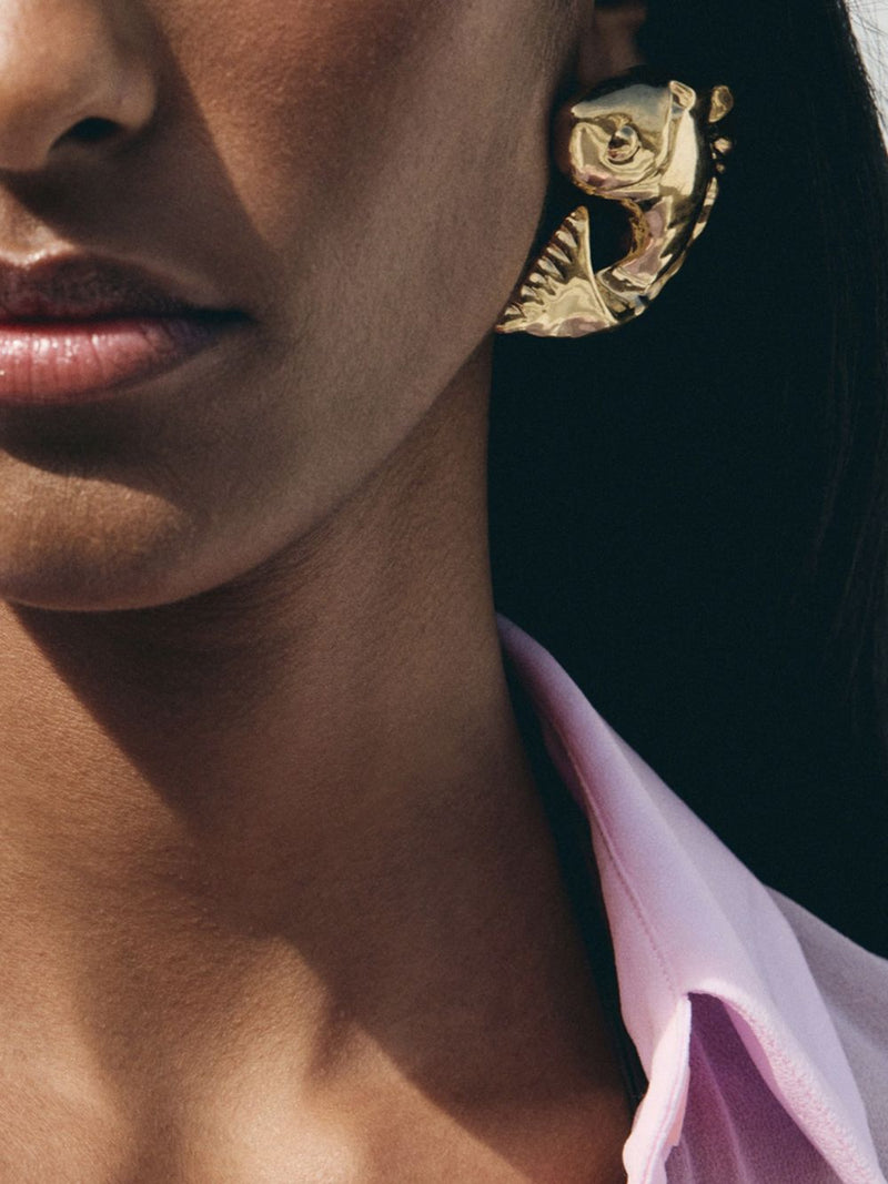 JACQUEMUS RESORT Bijoux GOLD | Urbalenti™ NYC