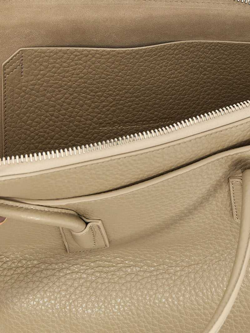 The Attico The Attico La Passeggiata Medium Shoulder Bag