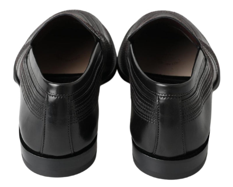 Zapatos Dolce & Gabbana negros de piel, tipo mocasín destalonado, con costuras
