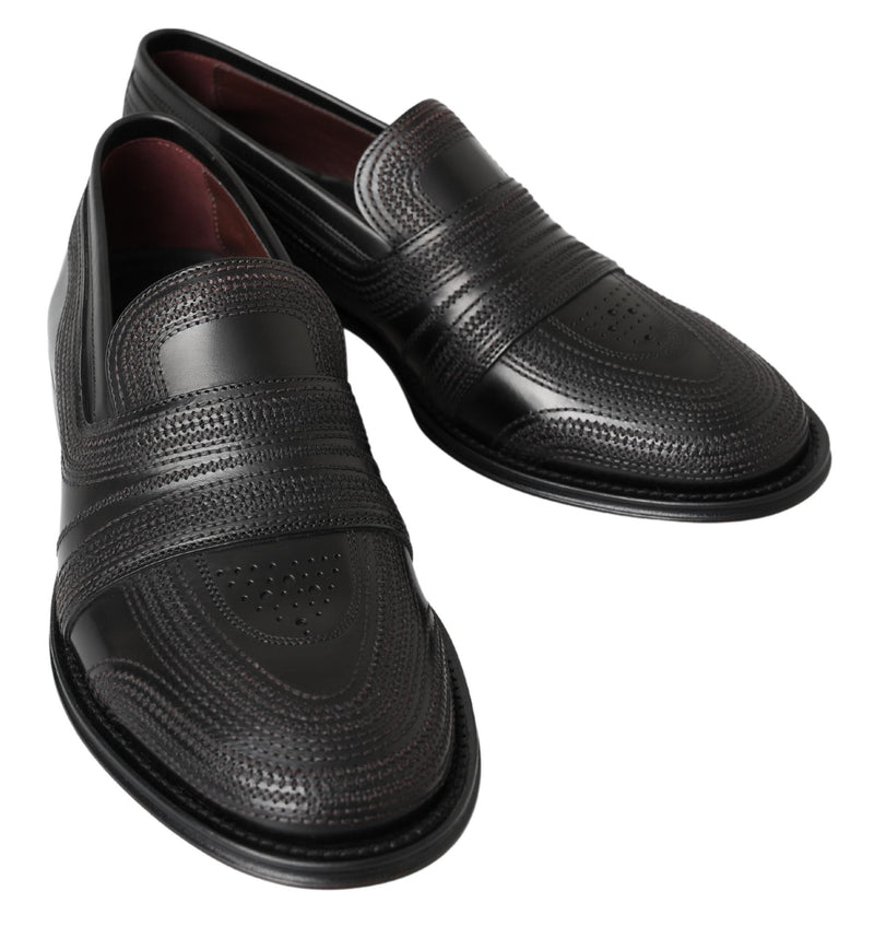Zapatos Dolce & Gabbana negros de piel, tipo mocasín destalonado, con costuras