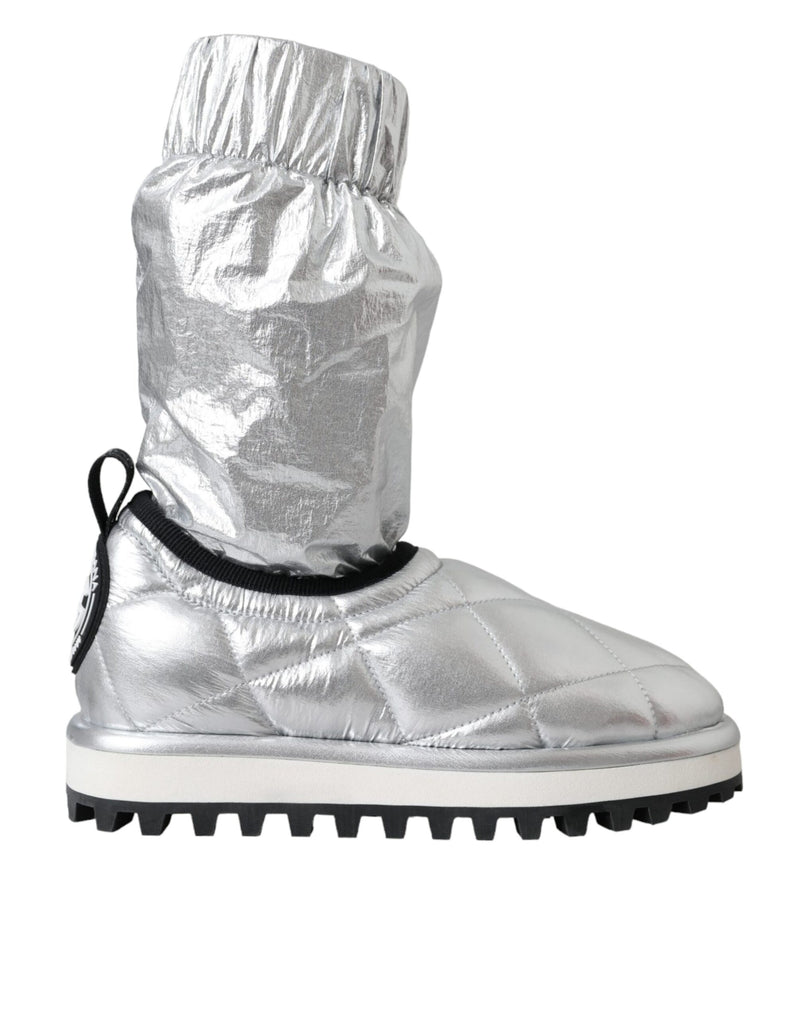 Botas acolchadas plateadas metalizadas con parche del logo de Dolce & Gabbana