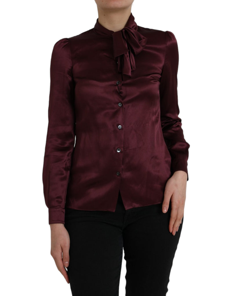 Blusa de manga larga color granate con cuello ascot de Dolce & Gabbana