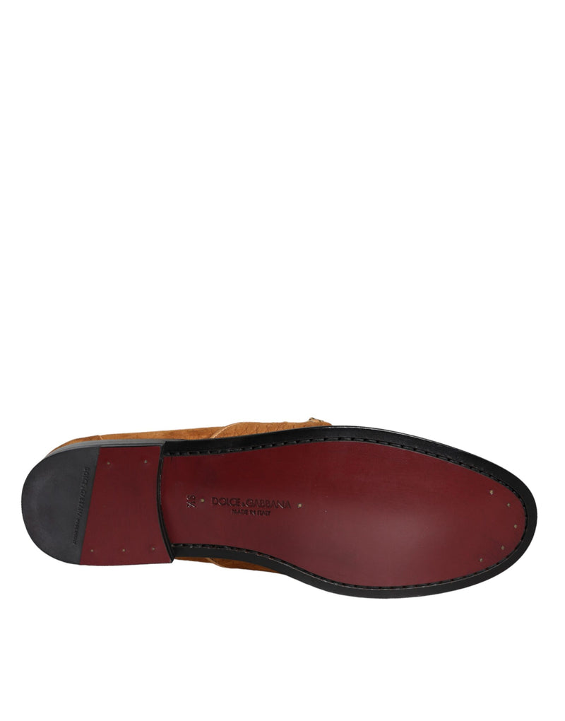 Mocasines sin cordones Dolce & Gabbana de terciopelo marrón y cuero, con logotipo