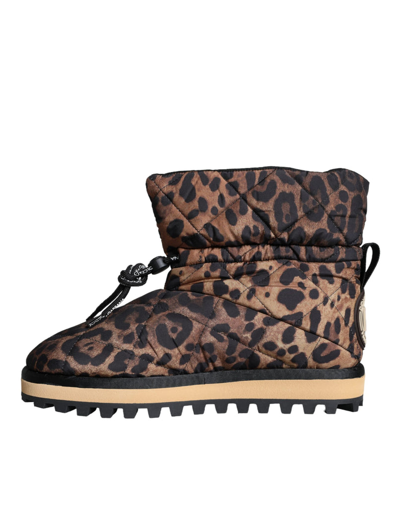 Bottes à la cheville matelassées Dolce & Gabbana en cuir marron à imprimé léopard
