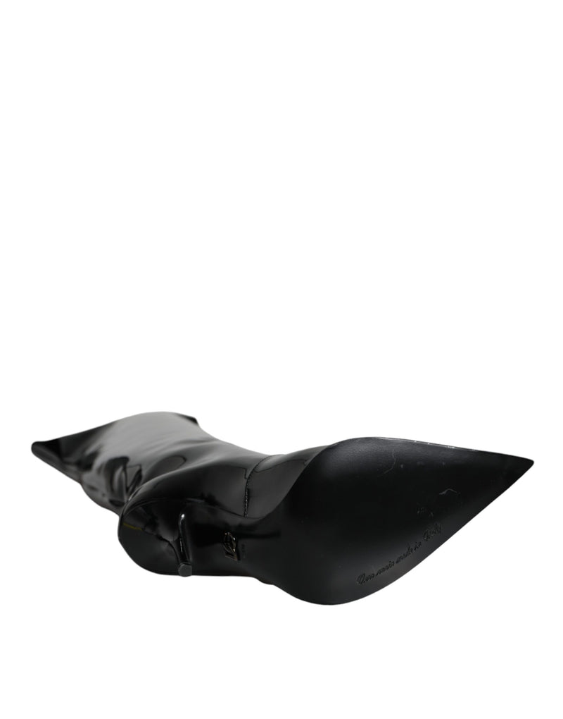 Botas altas hasta la rodilla de charol negro de Dolce & Gabbana