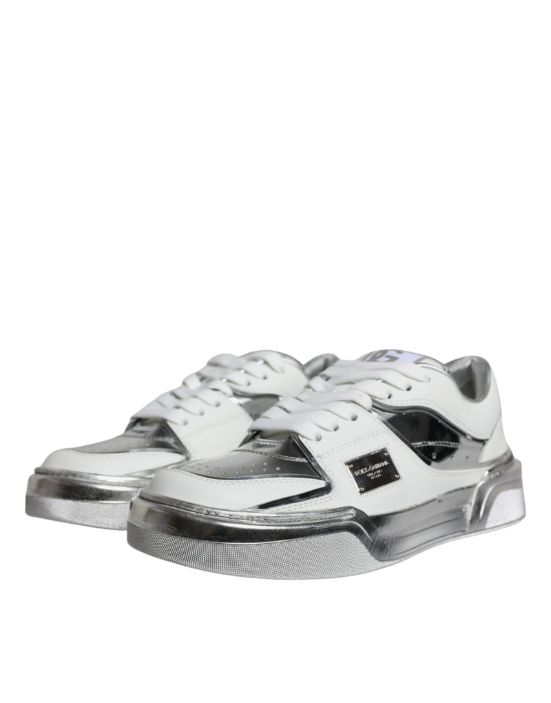 Zapatillas bajas de piel blanca y plateada de Dolce & Gabbana
