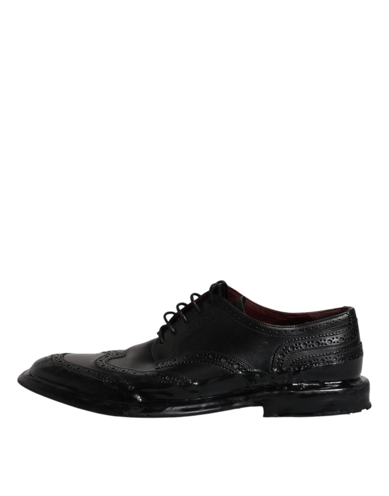 Sapatos sociais Derby pretos de couro com bico wingtip Dolce & Gabbana