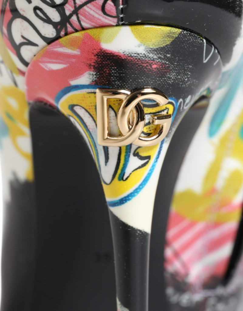 Botas de cano médio Keira Dolce & Gabbana multicoloridas com estampa de grafite