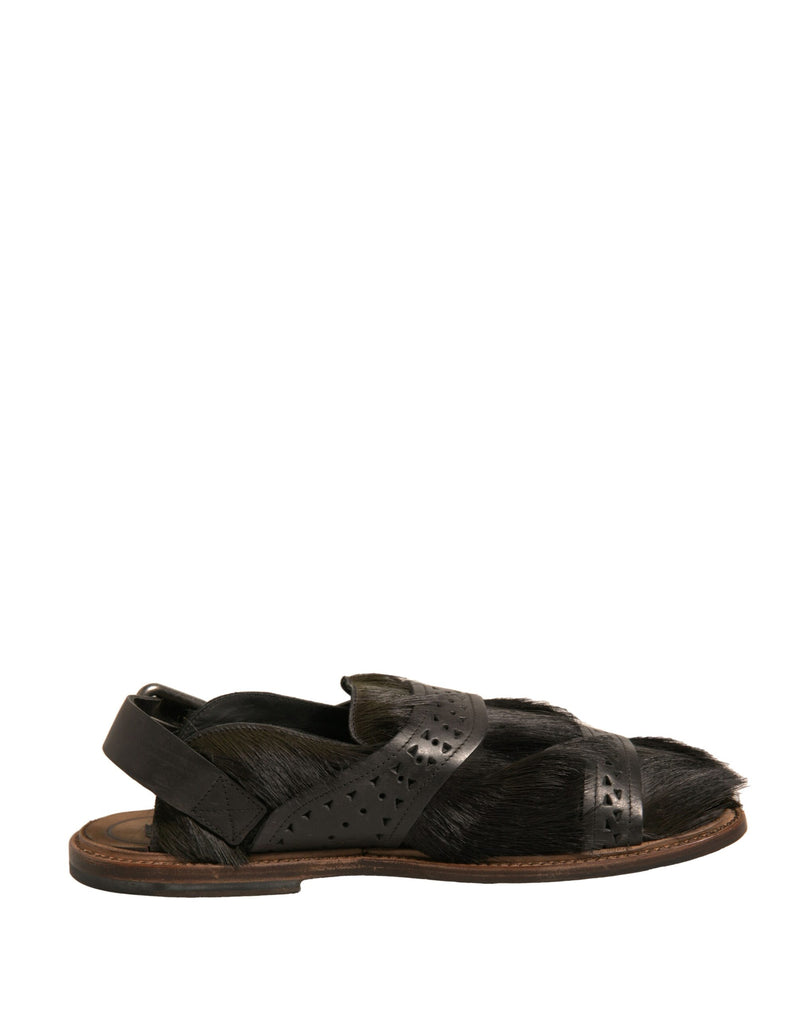 Sandalias planas de cuero con pelo de gacela verde de Dolce & Gabbana