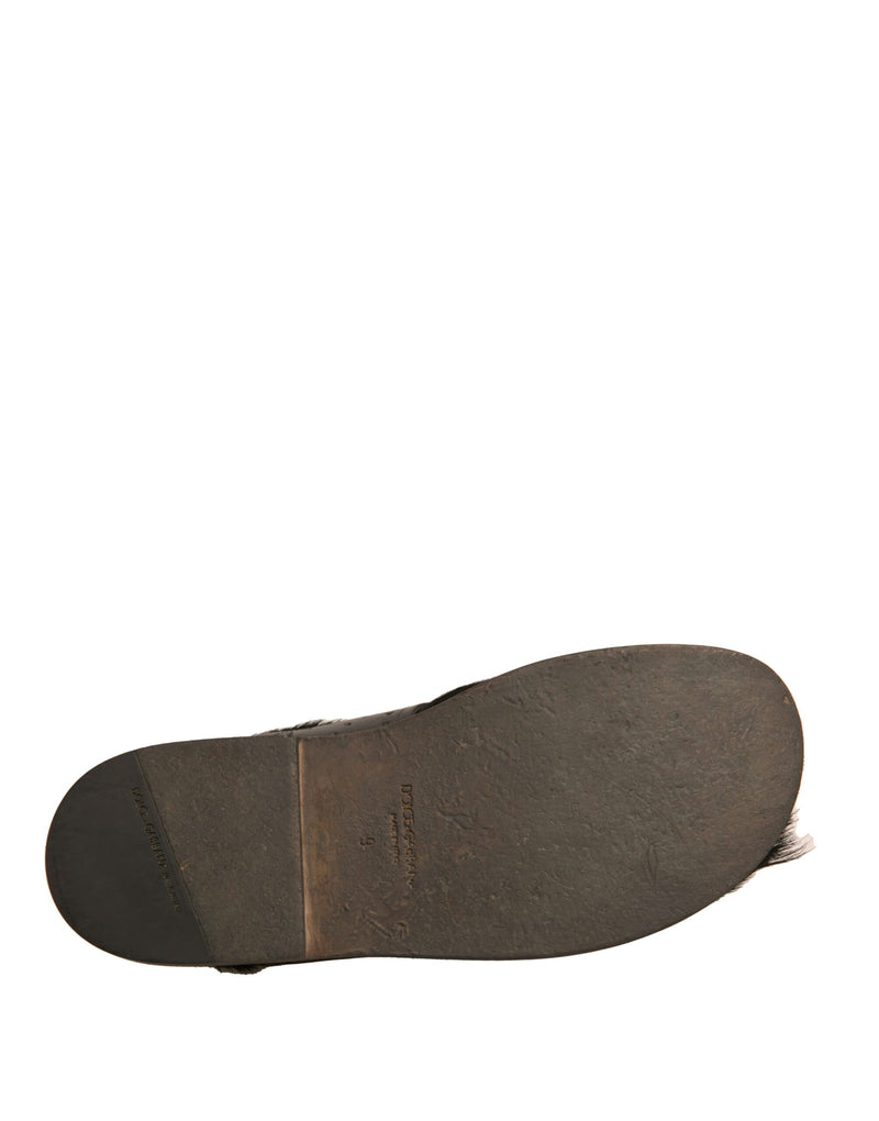Sandalias planas de cuero con pelo de gacela verde de Dolce & Gabbana