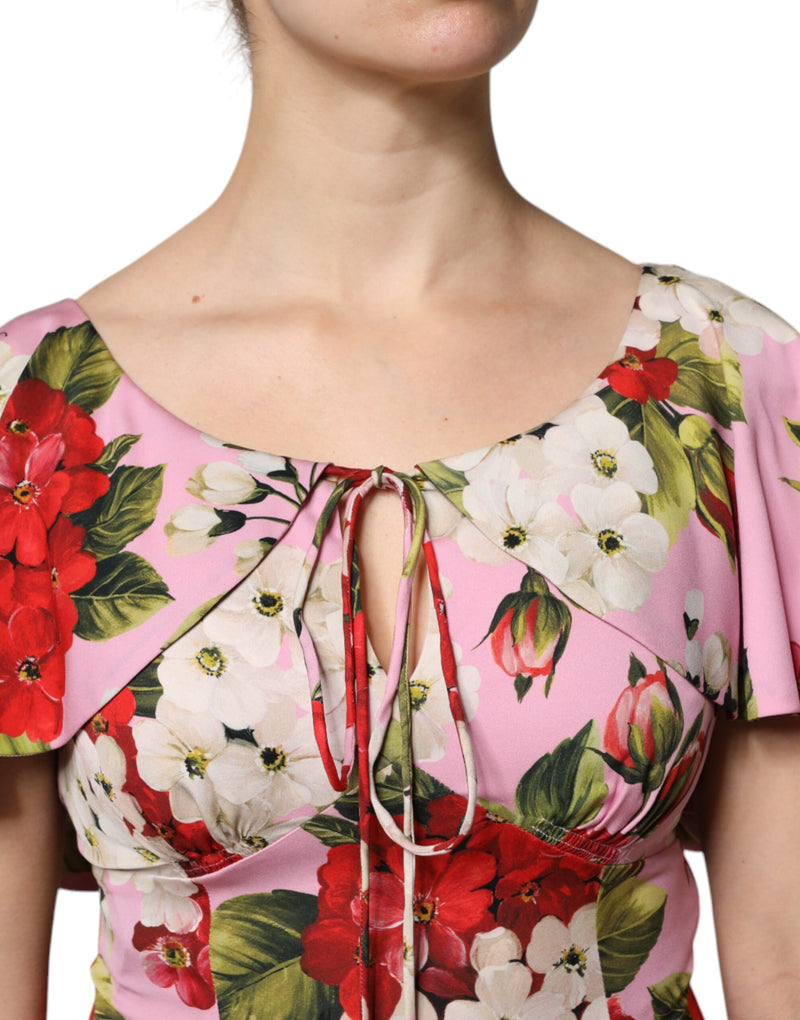 Blusa rosa de seda con estampado floral y mangas cortas de Dolce & Gabbana