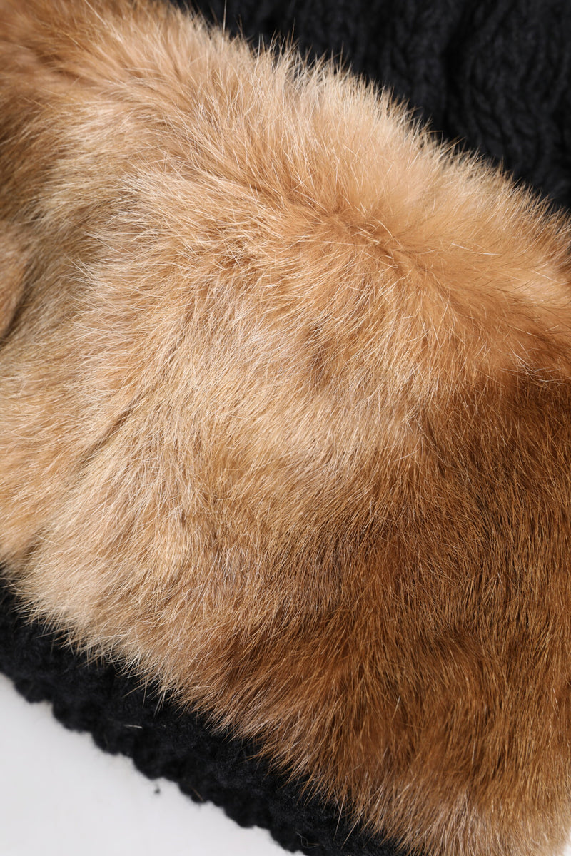Bonnet d’hiver noir et marron Dolce & Gabbana en véritable fourrure de lapin teintée
