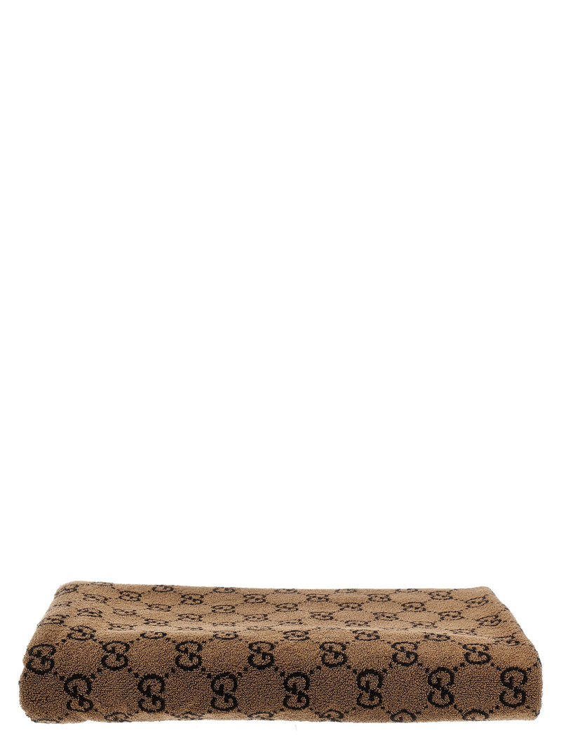 Gucci Patrick Beach Towel | Urbalenti™ NYC